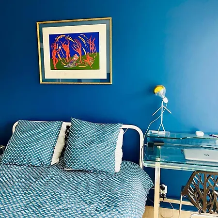 Appartement Champs De Mars 1 Proche Centre Ville, Balcon Et Parking *