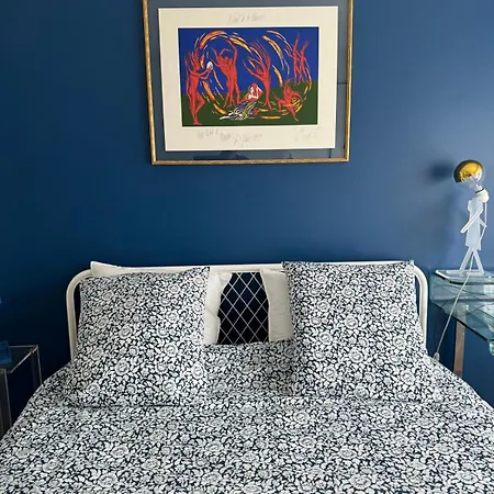 Champs De Mars 1 Proche Centre Ville, Balcon Et Parking *