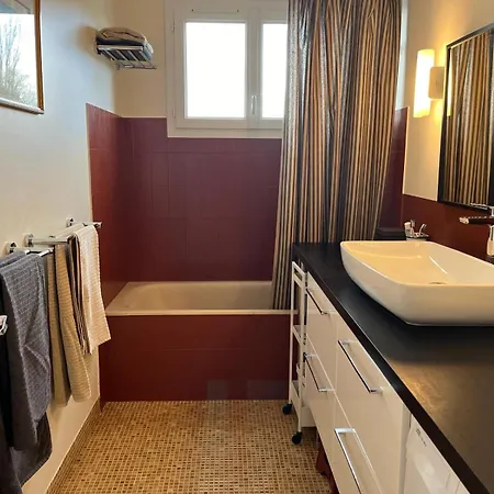 Apartamento Champs De Mars 1 Proche Centre Ville, Balcon Et Parking